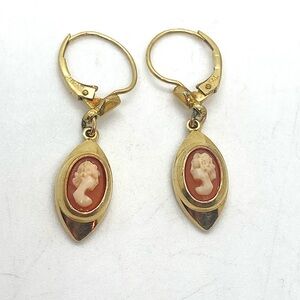 Vtg K&L Germany Kordes & Lichtenfels Gold Tone Marquis Cameo Earrings | 1.2”
